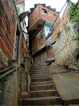 escalera y rancho caracas.jpg