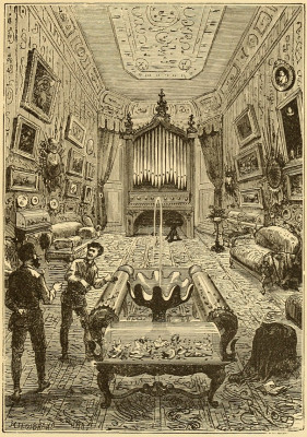 800px-20000_Nautilus_Salon.jpg